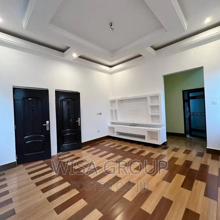 3bdrm Duplex in Wisa Groups, East Legon for rent