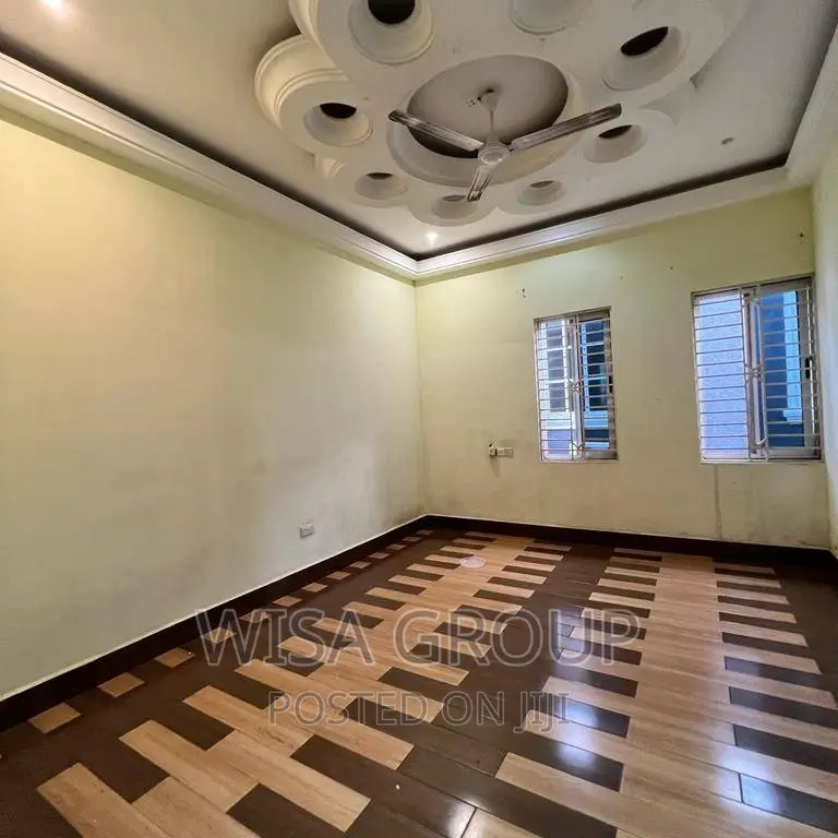 3bdrm Duplex in Wisa Groups, East Legon for rent