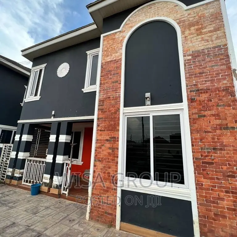 3bdrm Duplex in Wisa Groups, East Legon for rent