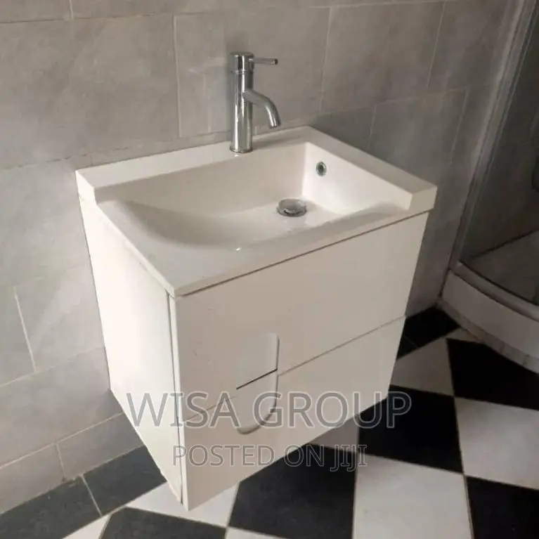 6bdrm Duplex in Wisa Groups, Accra Metropolitan for rent