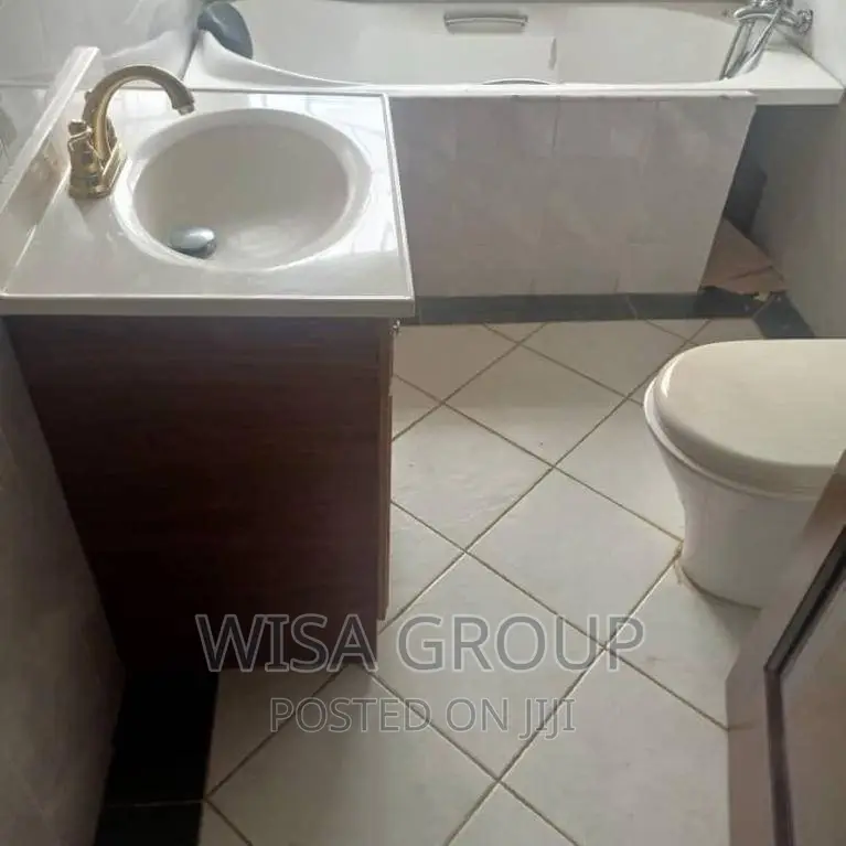 6bdrm Duplex in Wisa Groups, Accra Metropolitan for rent