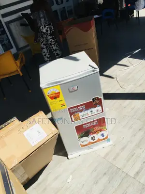 Singledoor Topfreezer Zara-11sd 82 Liter Tabletop Fridge 