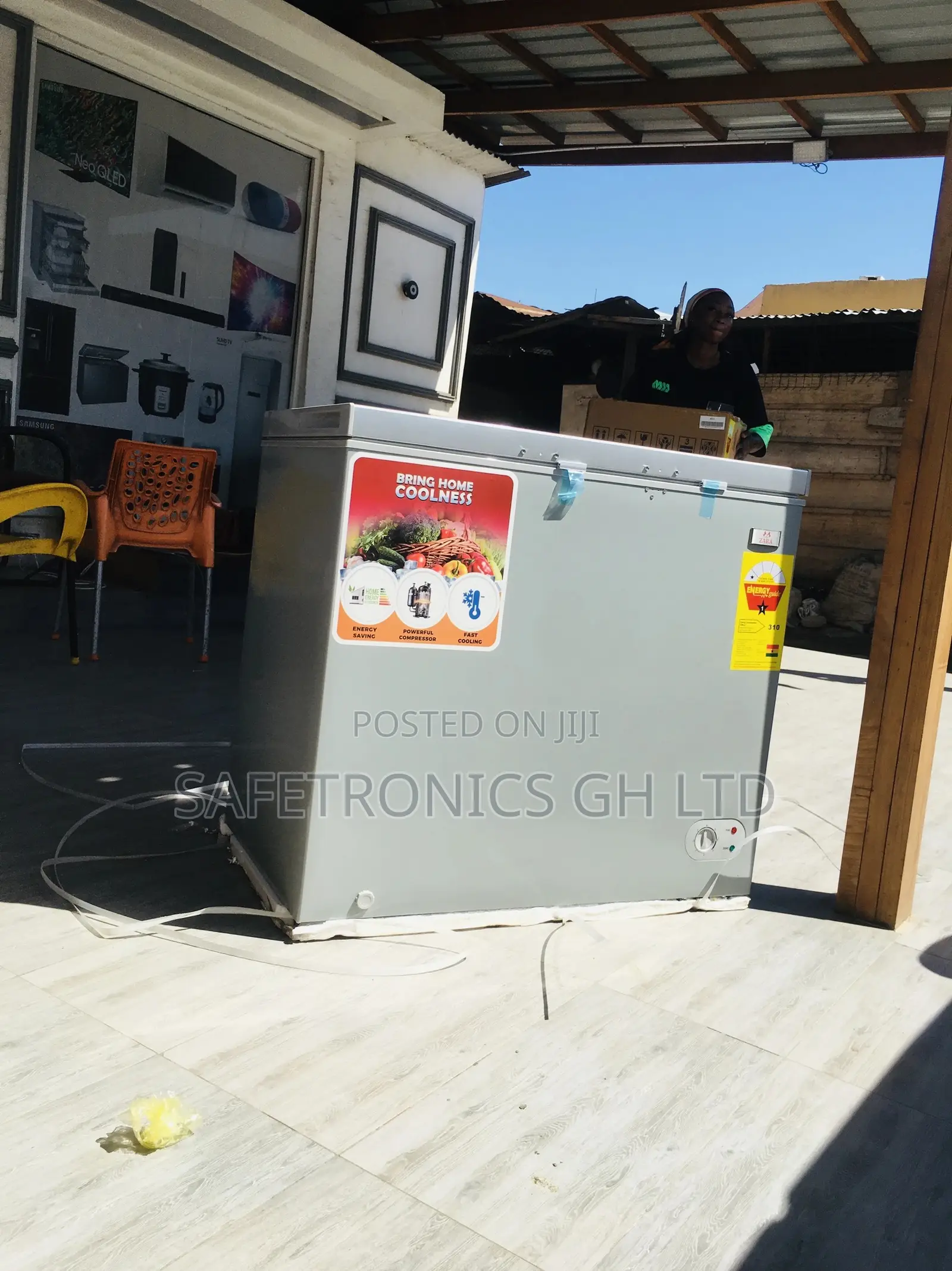 Graychestfreezer Singledoor Zara-260 200 Liters Electric