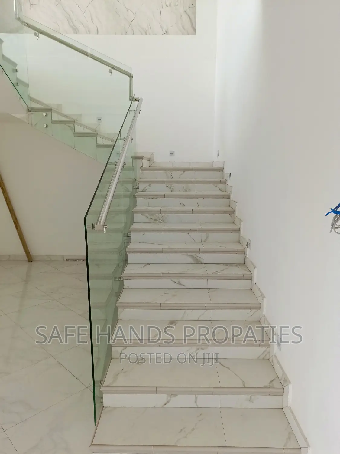 Furnished 6bdrm House in Gd-1866226, Adjiriganor for sale