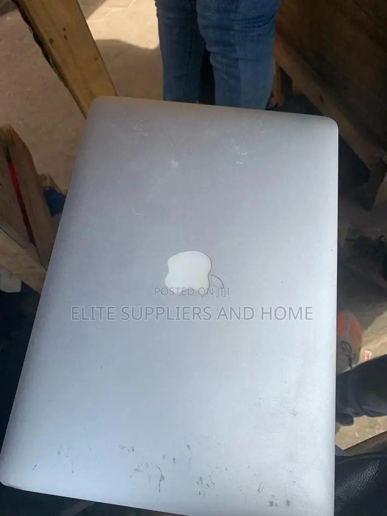 Laptop Apple MacBook Air 4GB Intel Core I5 SSHD+SSD 500GB