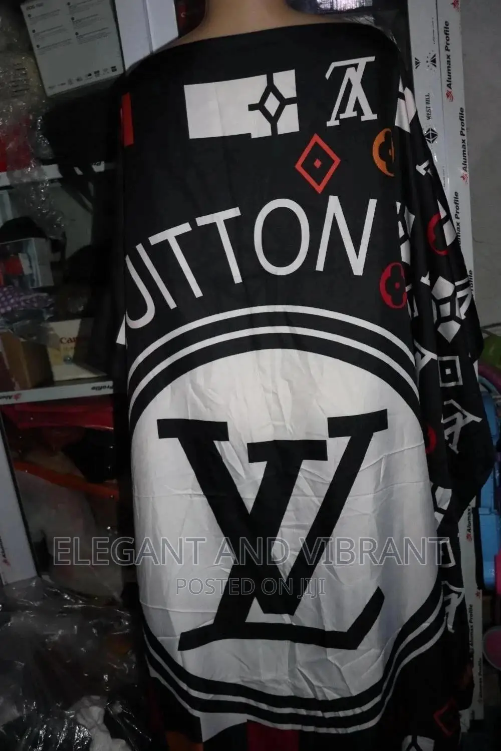 Louis Vitton Patapata or Kaftan