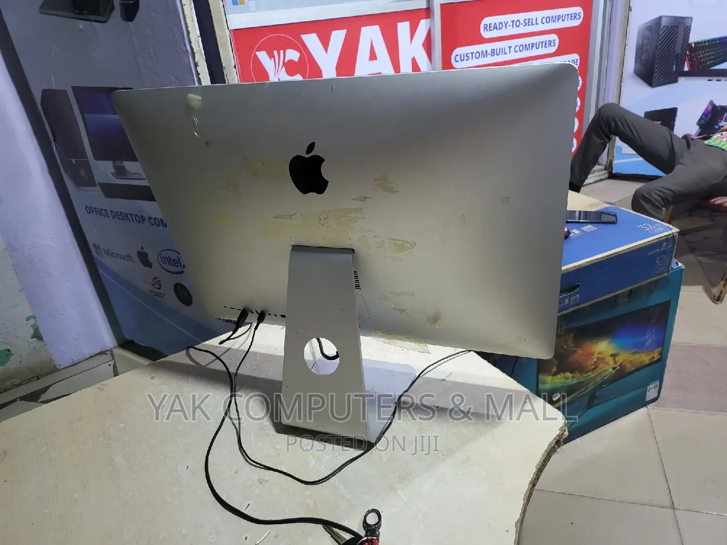 Desktop Computer Apple iMac 8GB Intel Core I5 HDD 1T