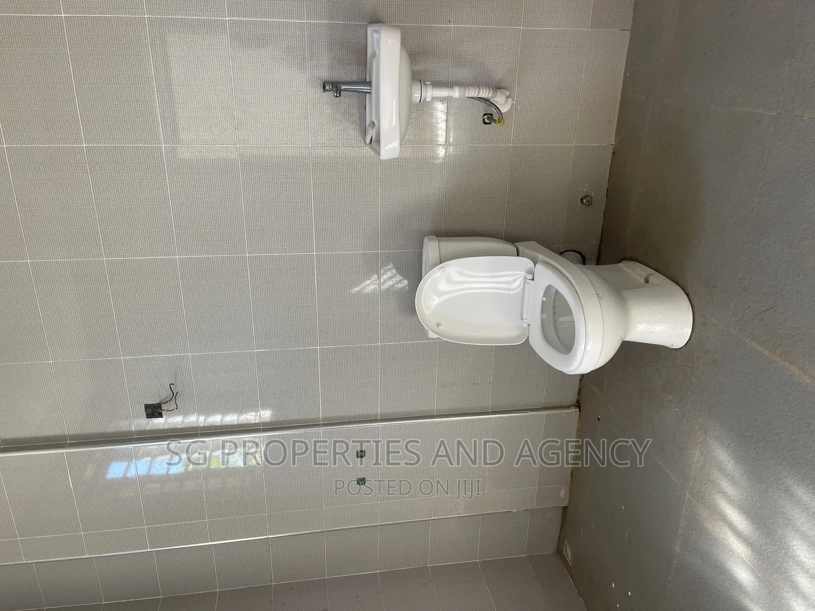 1bdrm Apartment in Lashibi, Spintex for rent