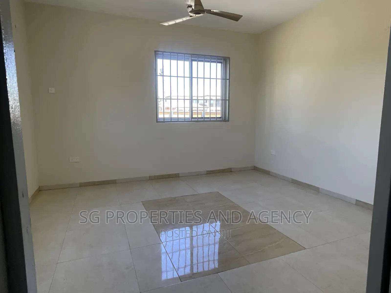 3bdrm Apartment in Sakumono, Spintex for rent