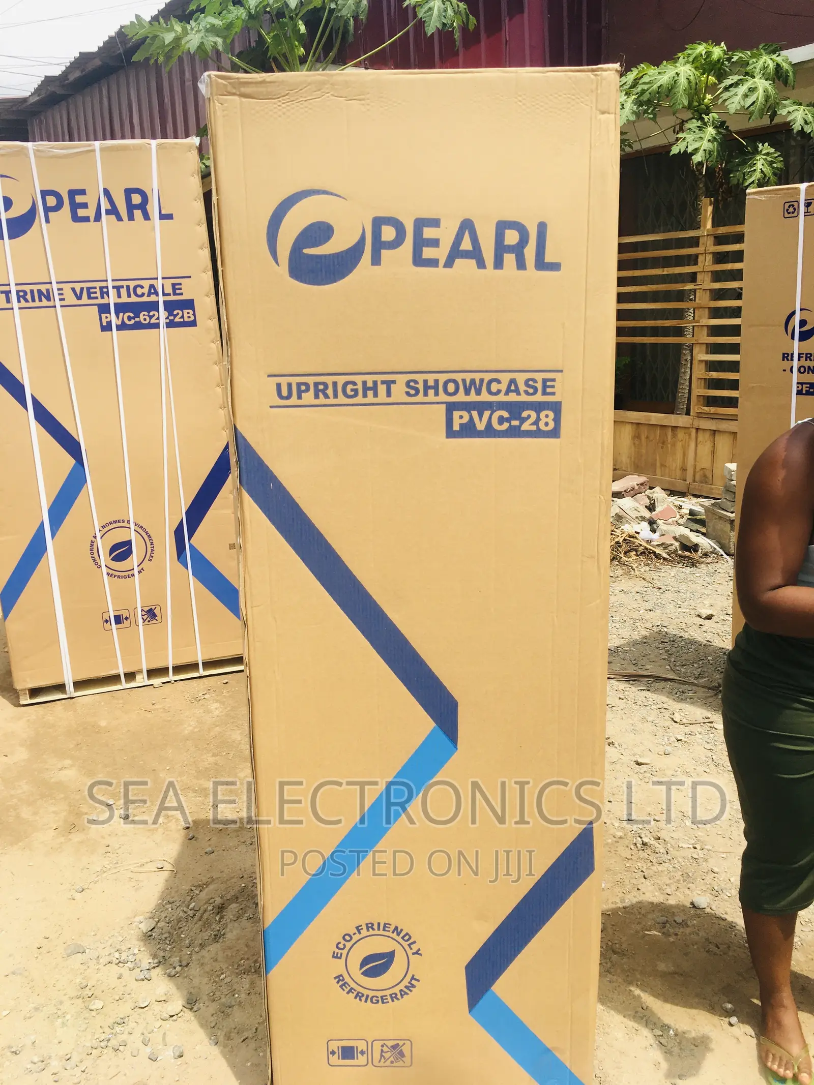 Available Pearl Pvc-28 Display Fridge (Beverage Cooler)