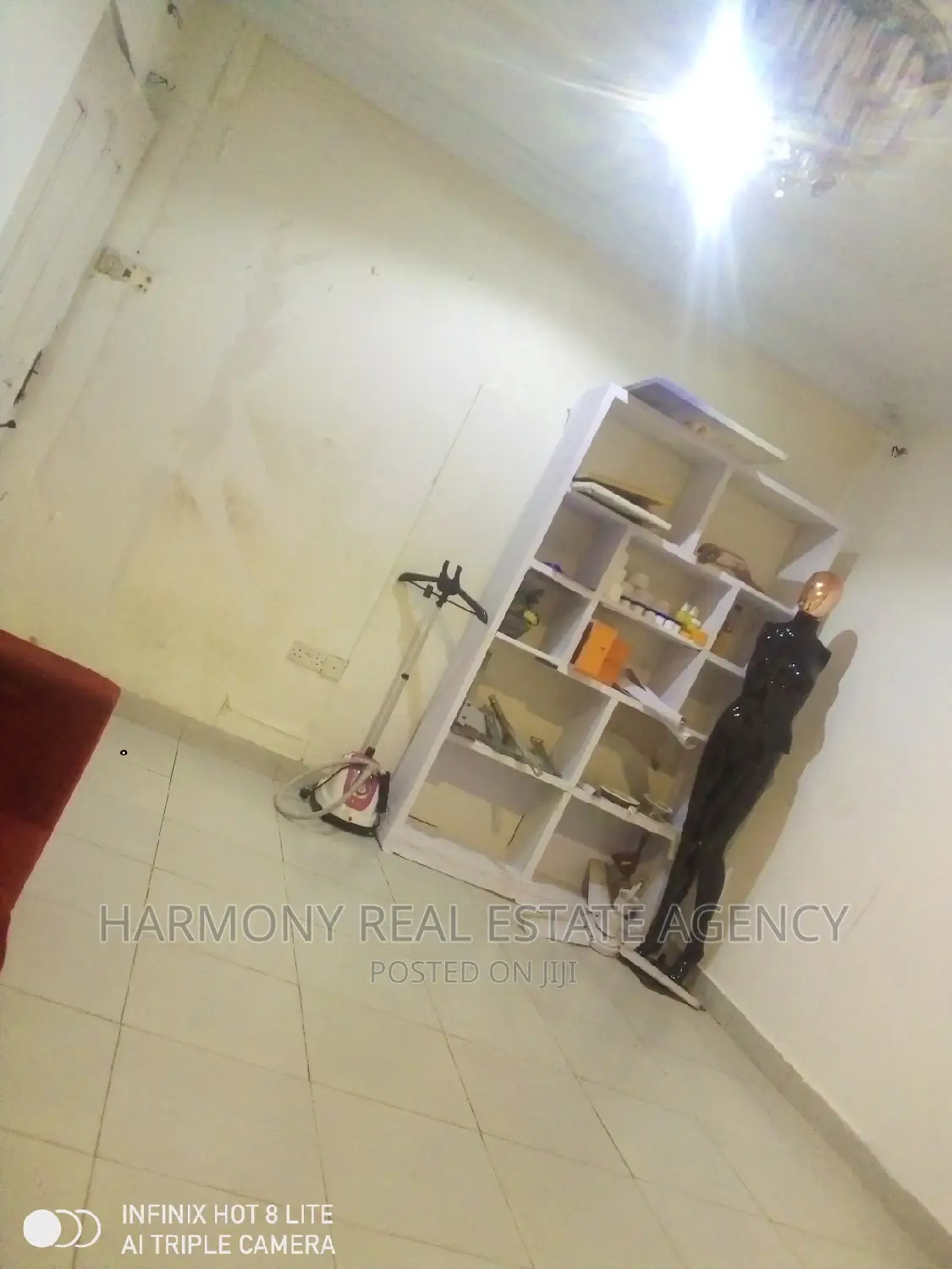 Shop to Let -Kotobabi