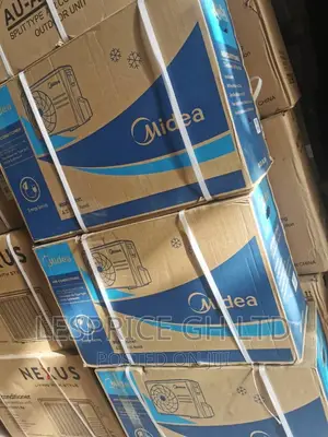 Midea 1.5hp Air Condition/Low Energy Consumption