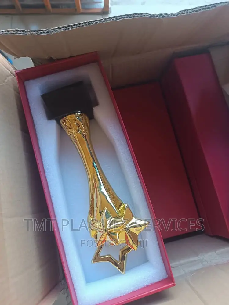 Gold Award Plaque for Your Events and Awards