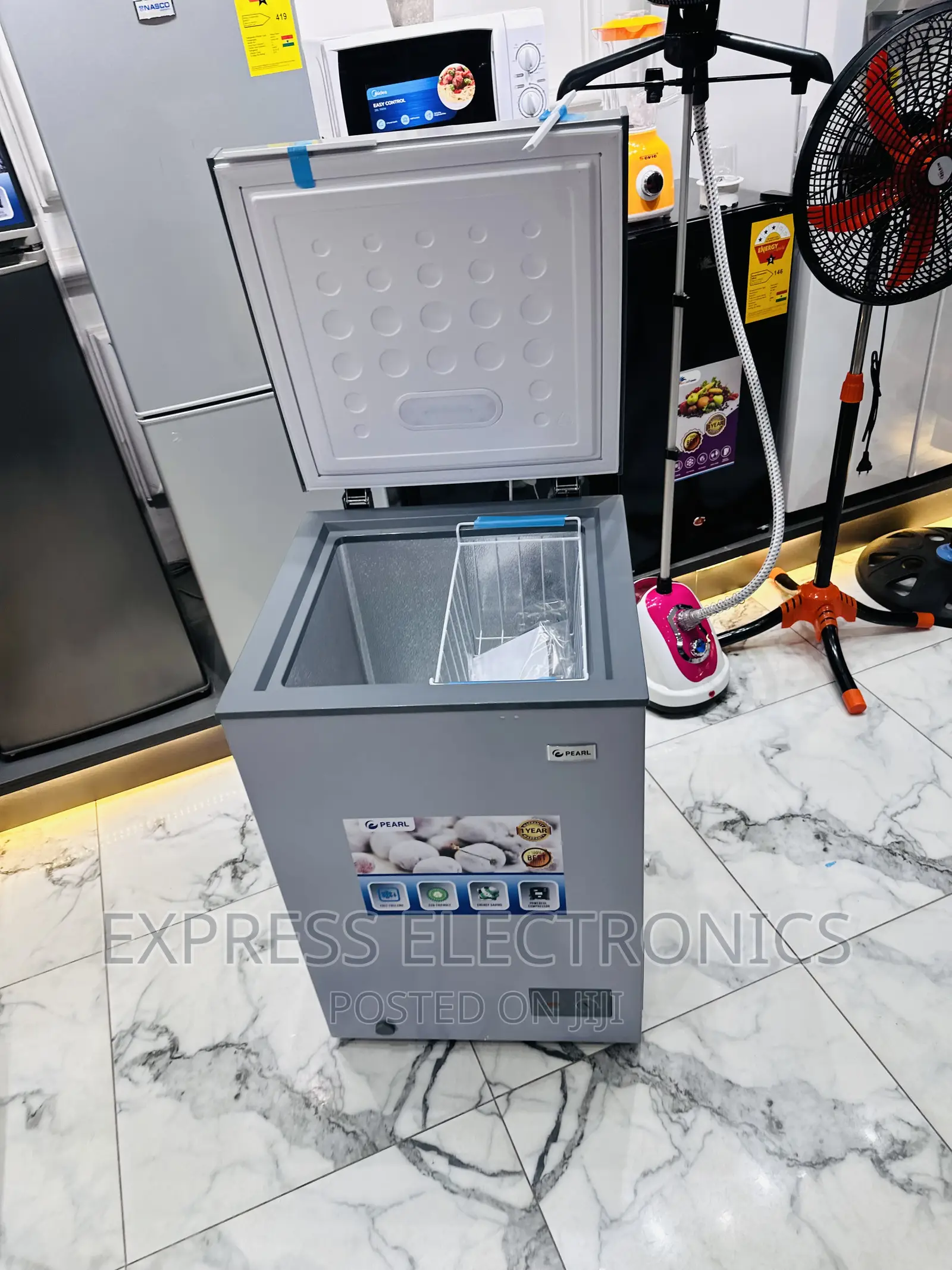 Top Sleek Grey 100L Chest Freezer Pearl