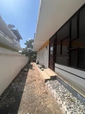 4bdrm Duplex in Wisa Groups, Accra Metropolitan for rent