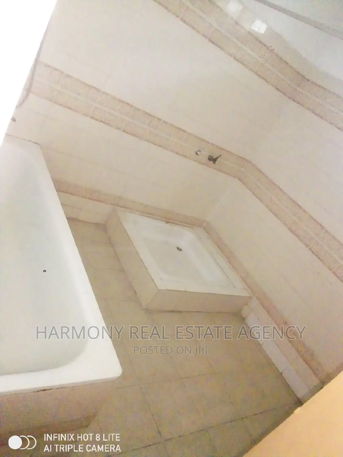 6bdrm House in Abelemkpe for rent