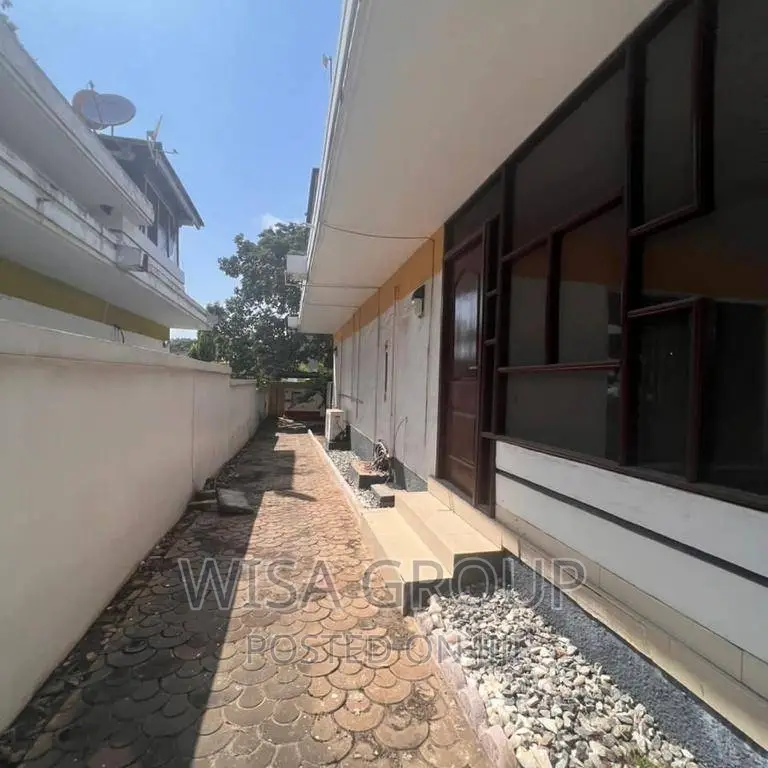 4bdrm Duplex in Wisa Groups, Accra Metropolitan for rent