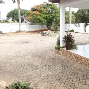 6bdrm House in Wisa Groups, Accra Metropolitan for sale