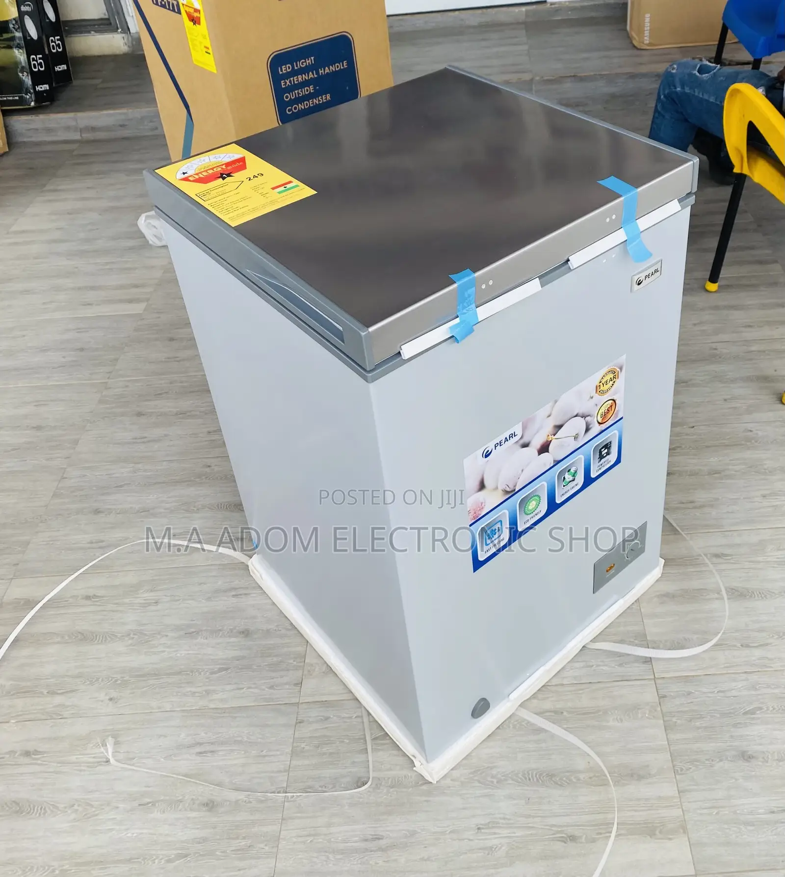 Energy and Cost Saving Pearl PCF-127 Single Door Freezer 