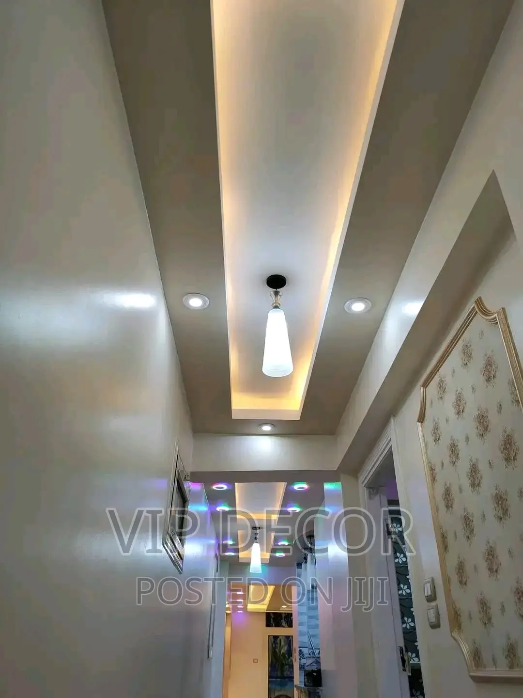 P.O.P: Vip TV Unit and Ceilling
