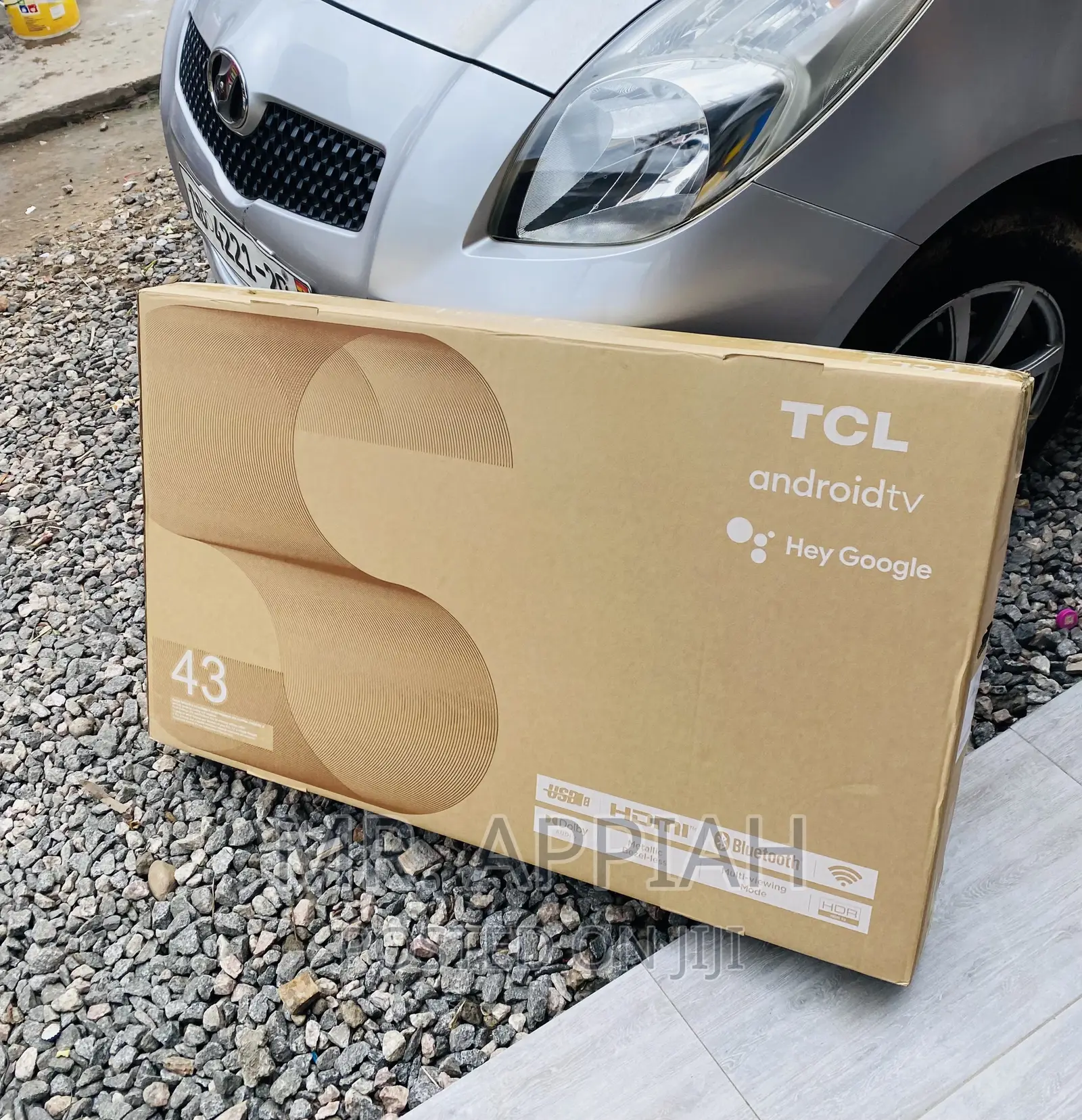 Classic TCL 43s5400 43 Inch Electric HDR Google Smart Tv.