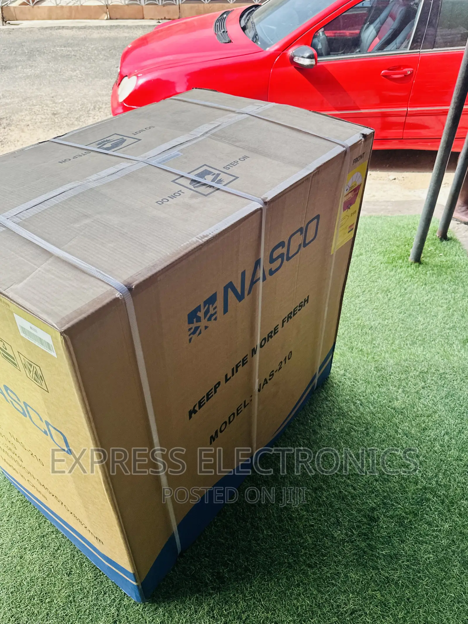 200L Chest Freezer Single Door Nasco Nas-210 Grey Color