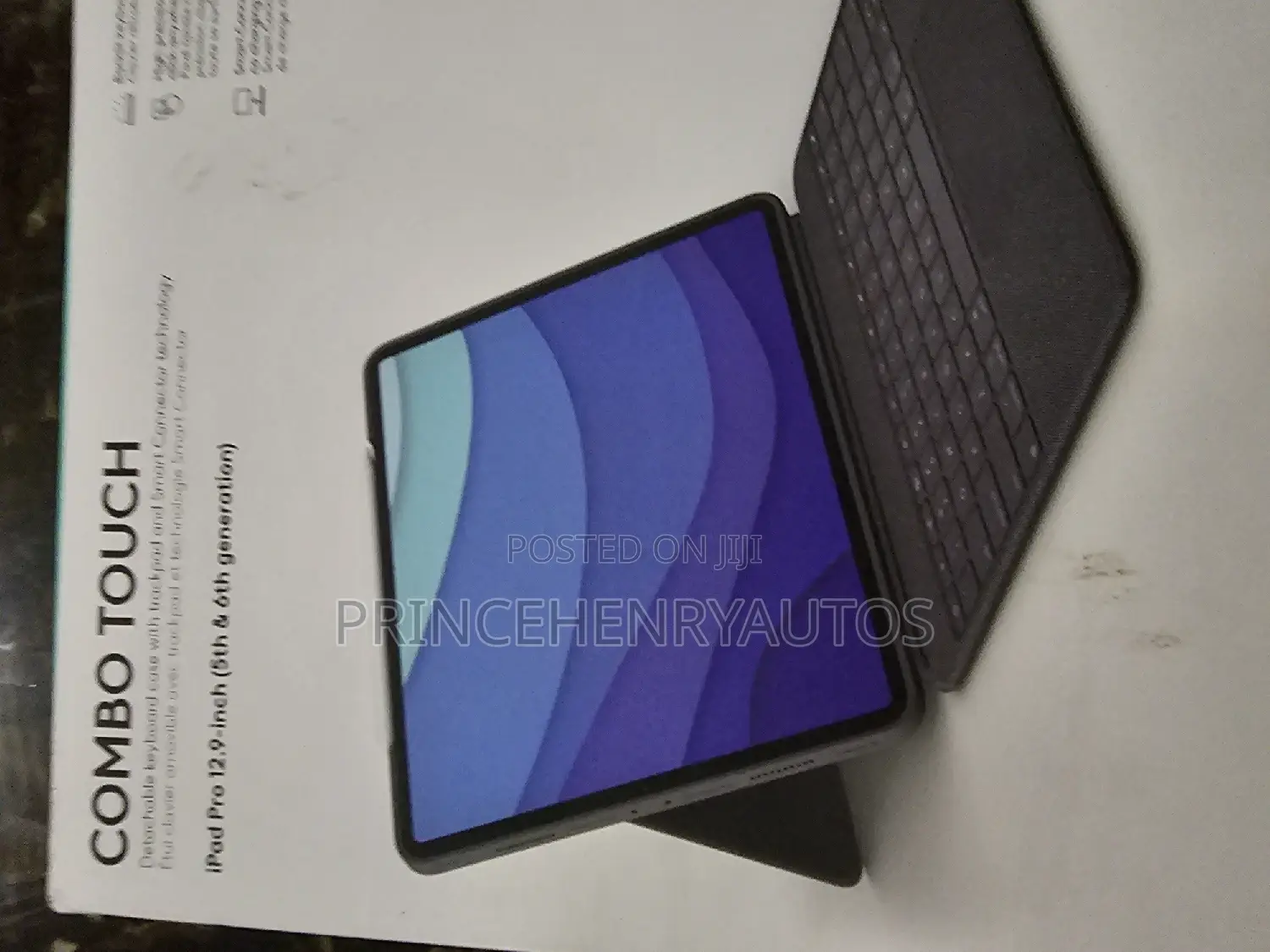 Logitech Combo Touch iPad Pro 12.9-Inch 5th, 6th Gen