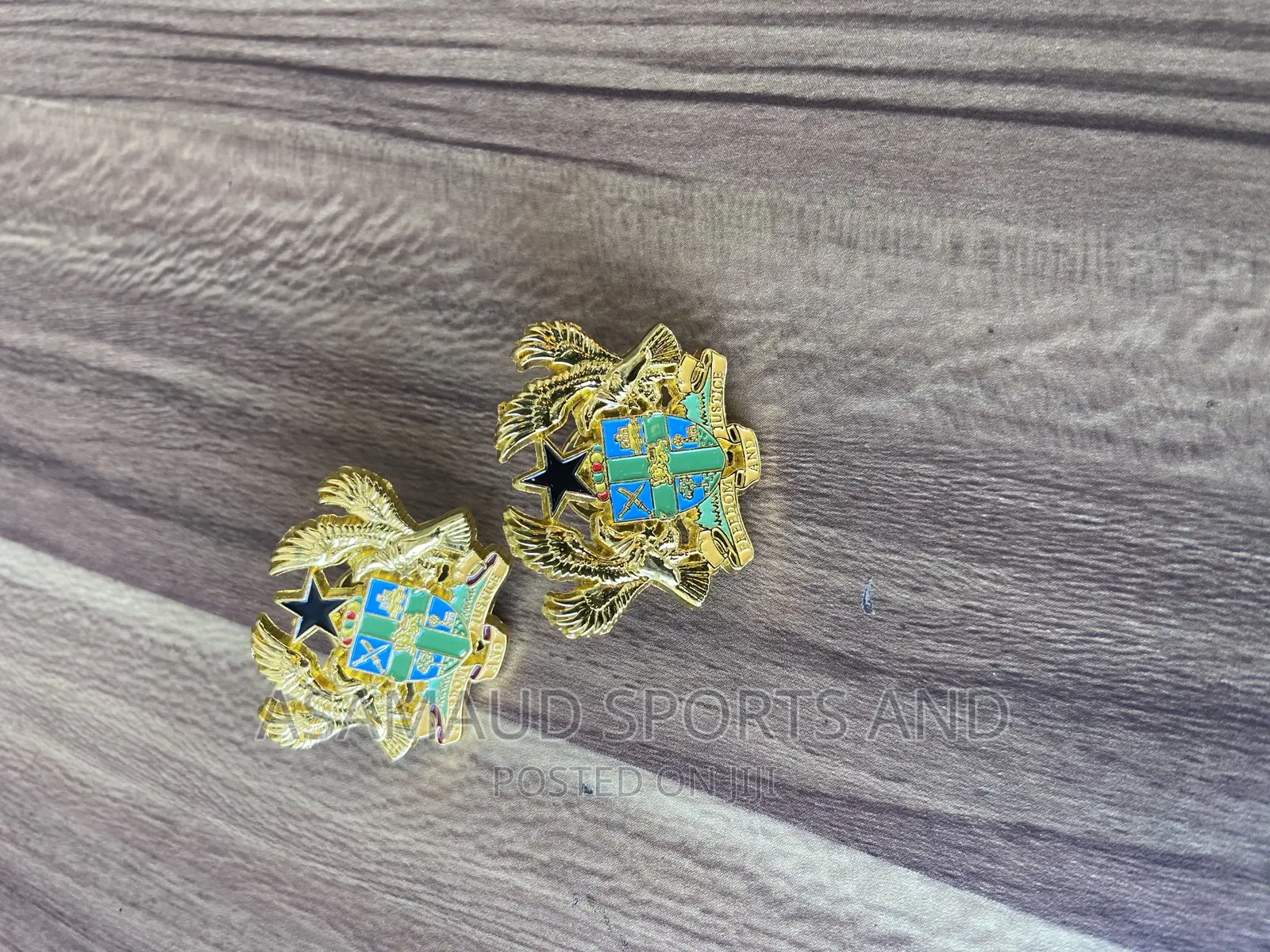 Coat of Arm at Cool Price