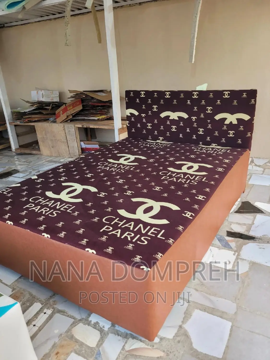 Inbuilt Double Bed