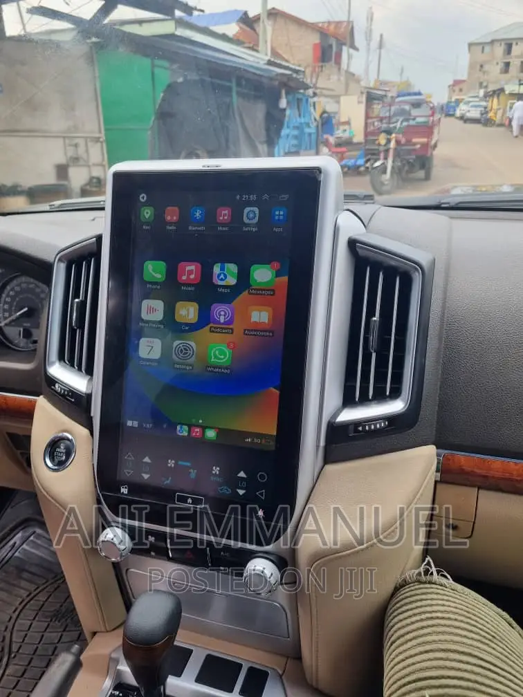 Toyota Land Cruiser 2017 Tesla With DVD