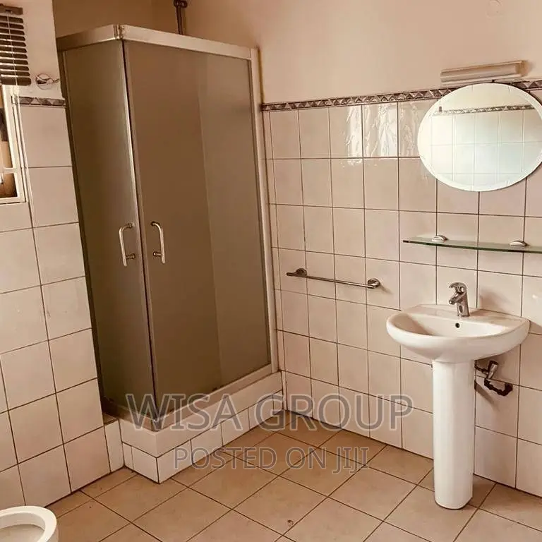 6bdrm Duplex in Wisa Groups, Accra Metropolitan for rent