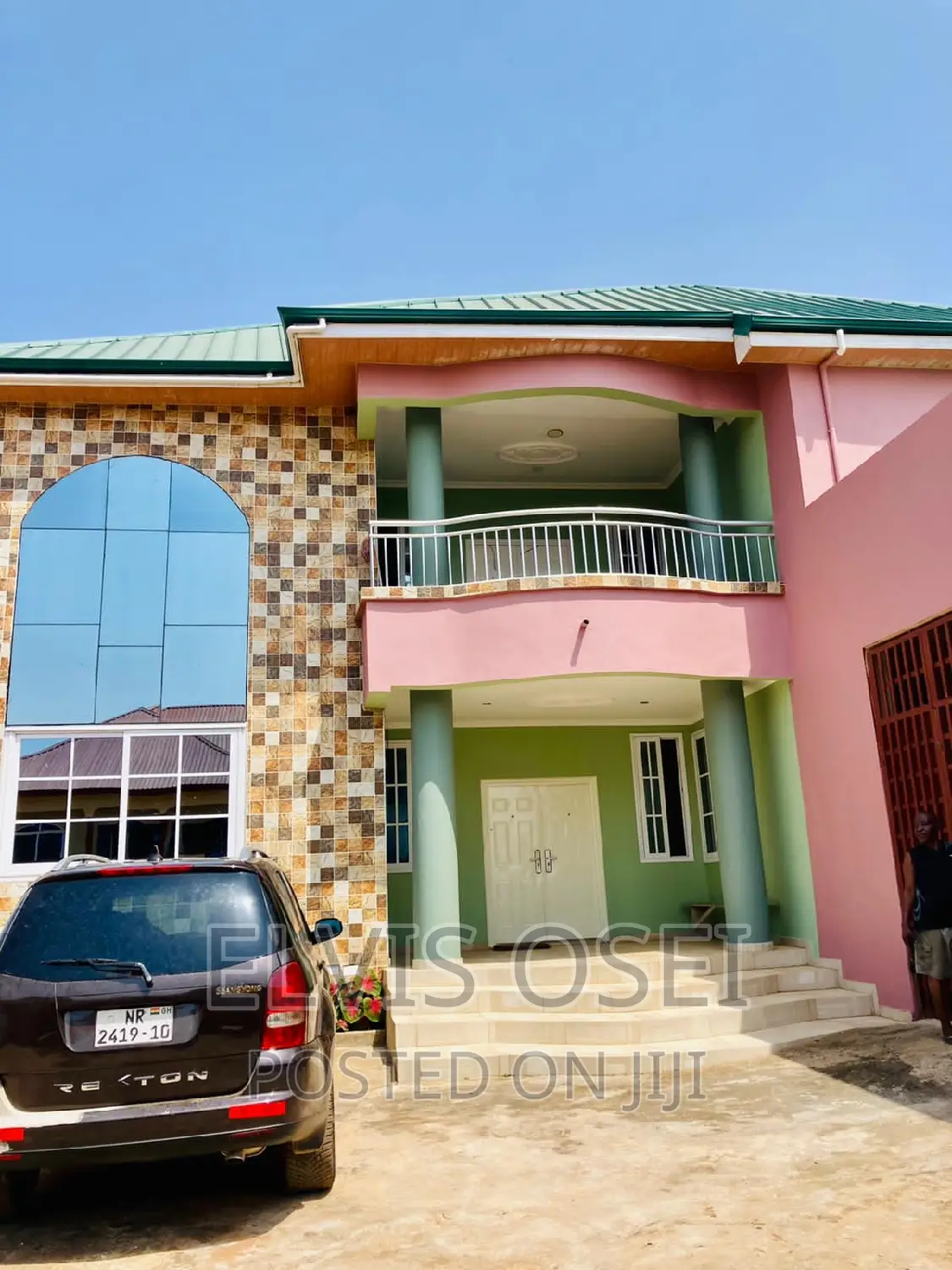6bdrm House in Block Factory Scc, Weija for sale