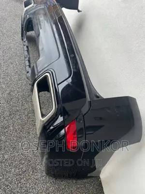 Range Rover Sports 2018,2019,2020,2021 Back Bumper Complete