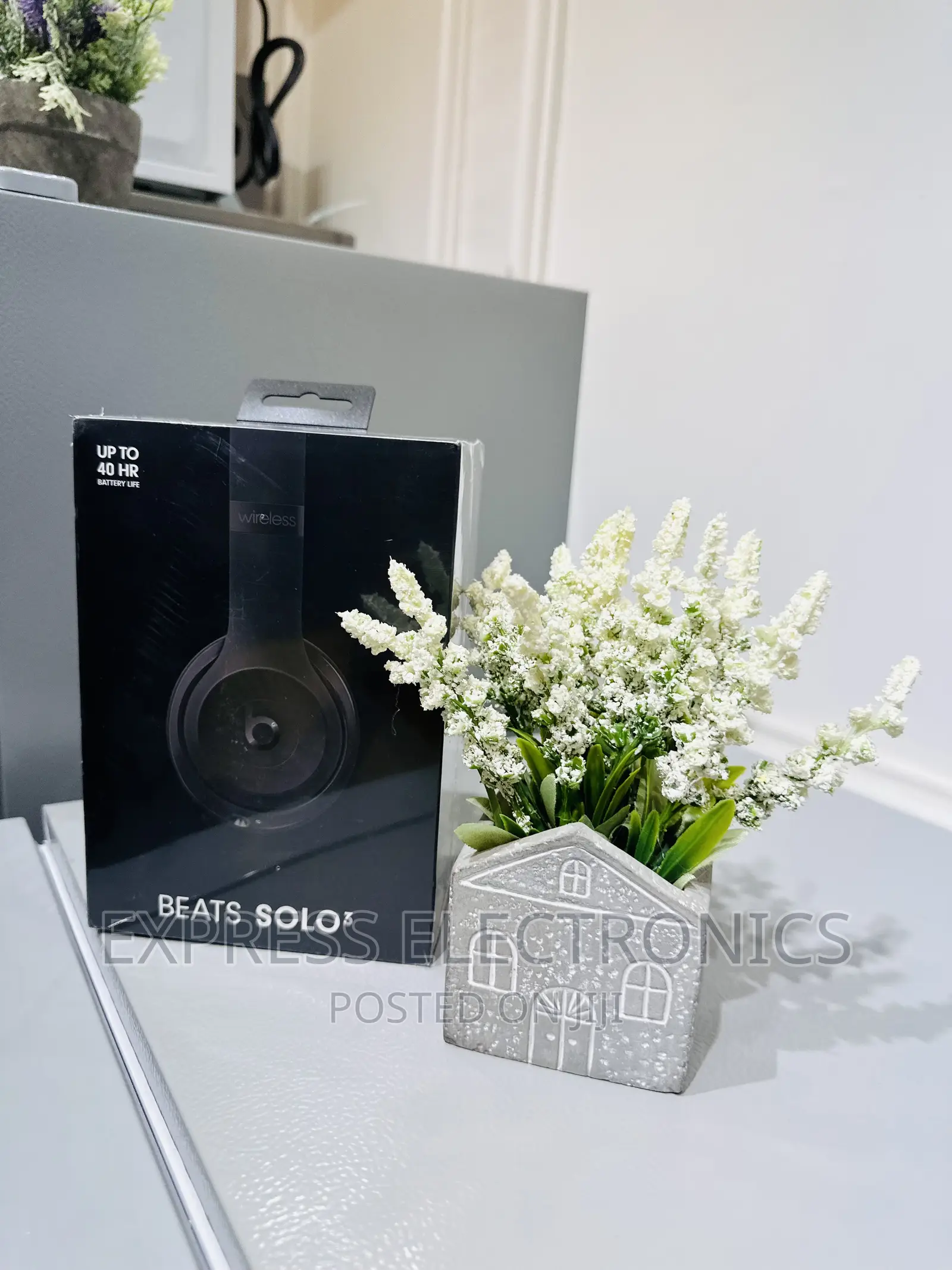 Best and Affordable Solo 3 Headset