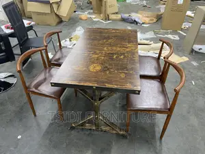 Classic Dining Sets