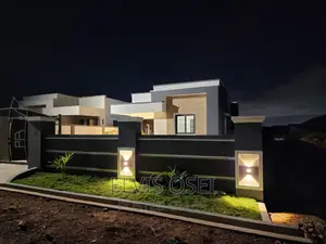 4bdrm House in Comet Estate for rent