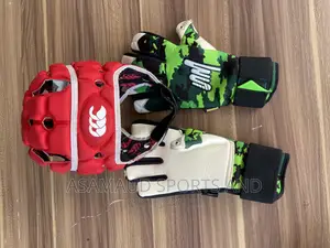 Original Goalkeppers Head Cover Plus Gloves