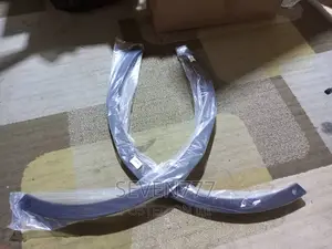 2012-2018 Range Evoque Fenders Mouldings