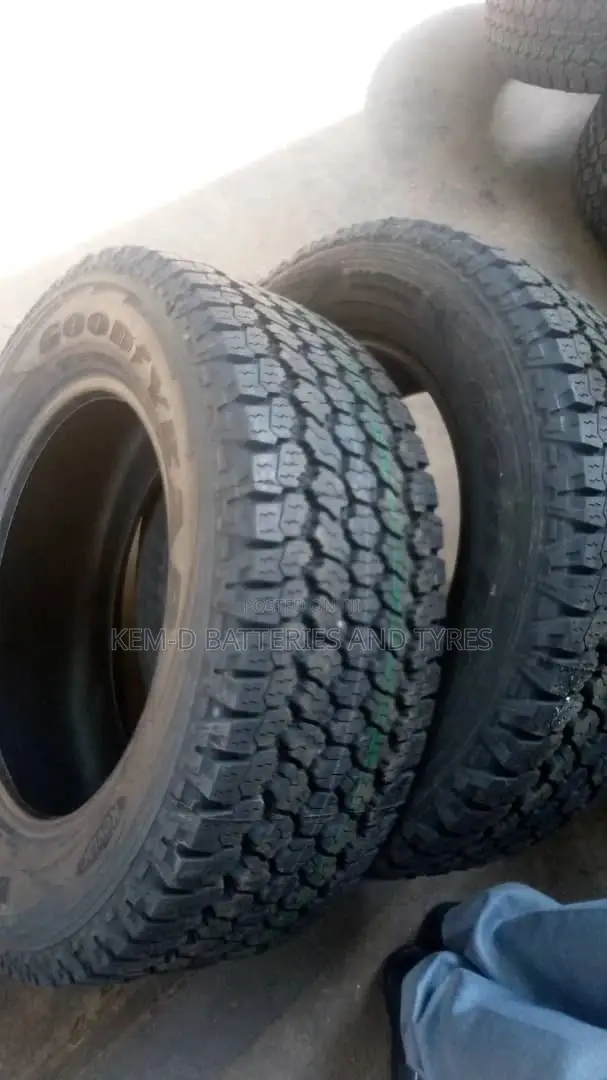 265/60r18 Goodyear Wrangler All Terrain Tyres - Escalade