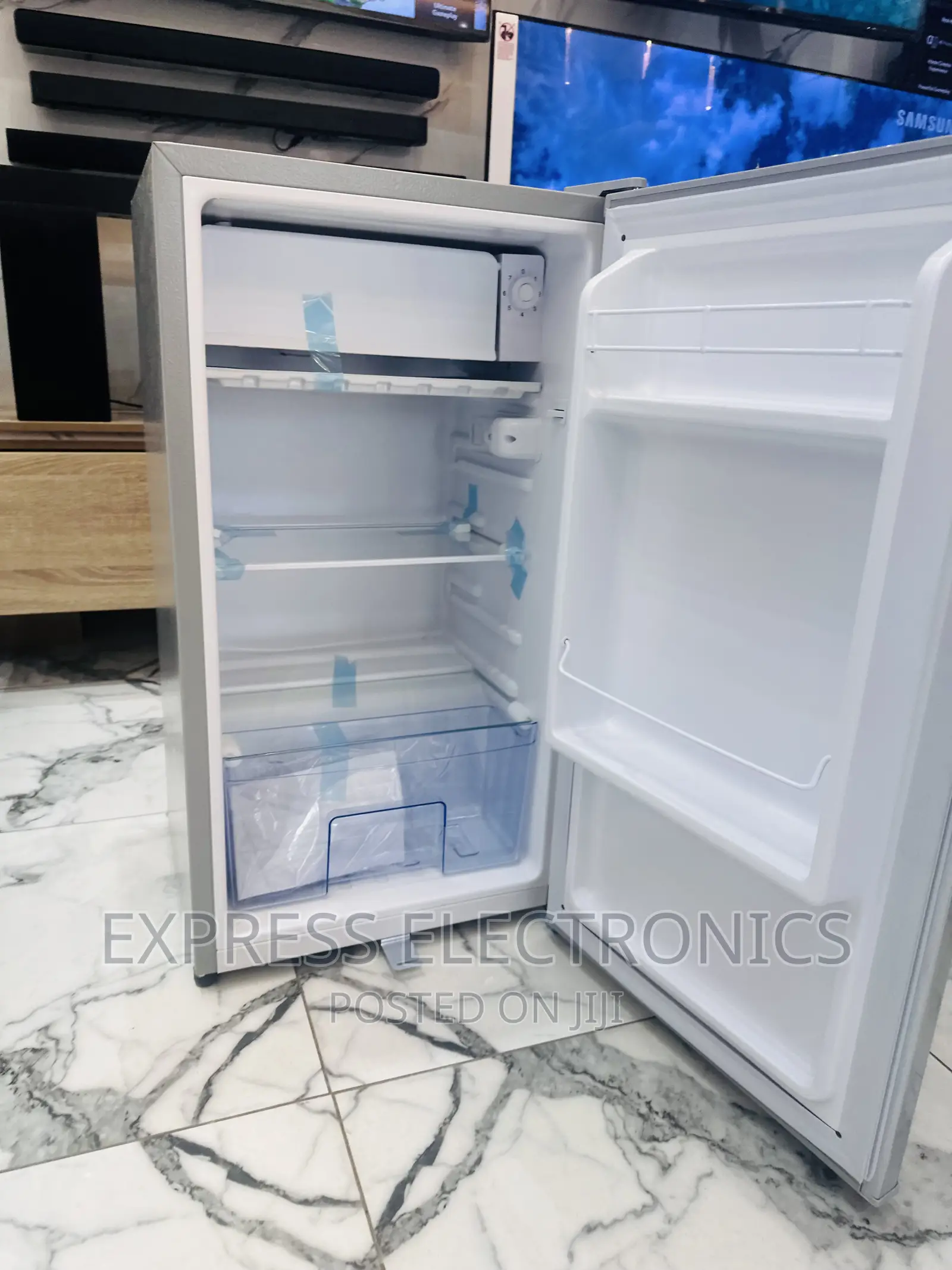 1quality Table Top Fridge Zara Single Door