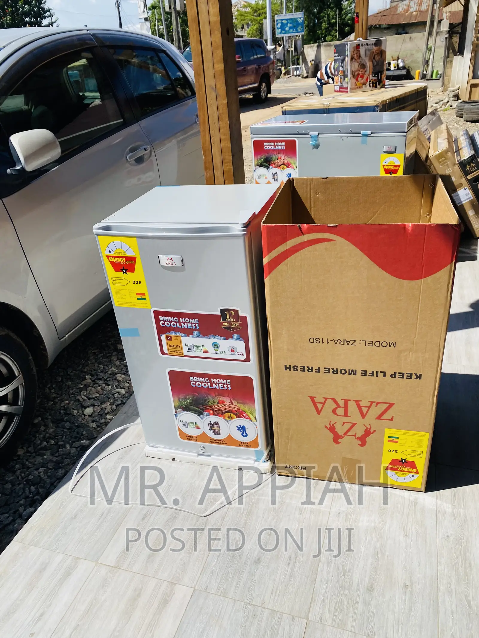 Sealed in Box Zara 11SD Electric Table Top Fridge.
