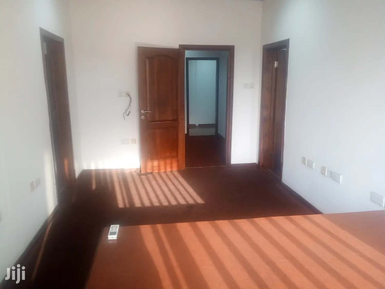 Fully Furnished Office Space For Rent