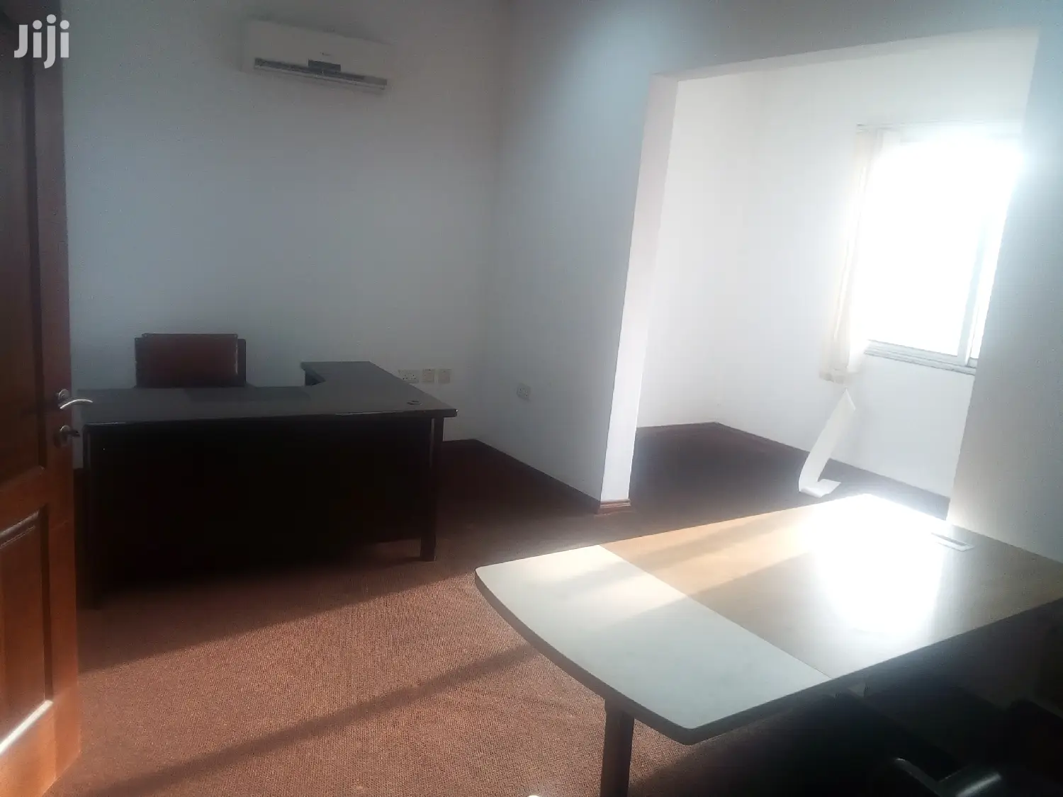 Fully Furnished Office Space For Rent