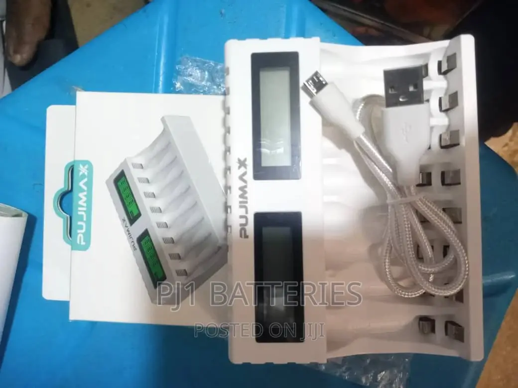 8 Slot AA Digital Charger