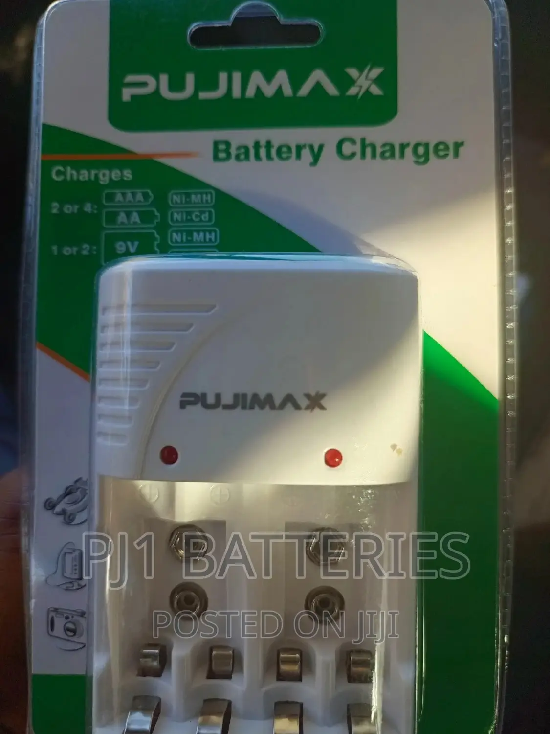 Pujimax AA Charger