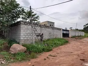 1bdrm Room & Parlour in Elitte Properties, Ga East Municipal for sale