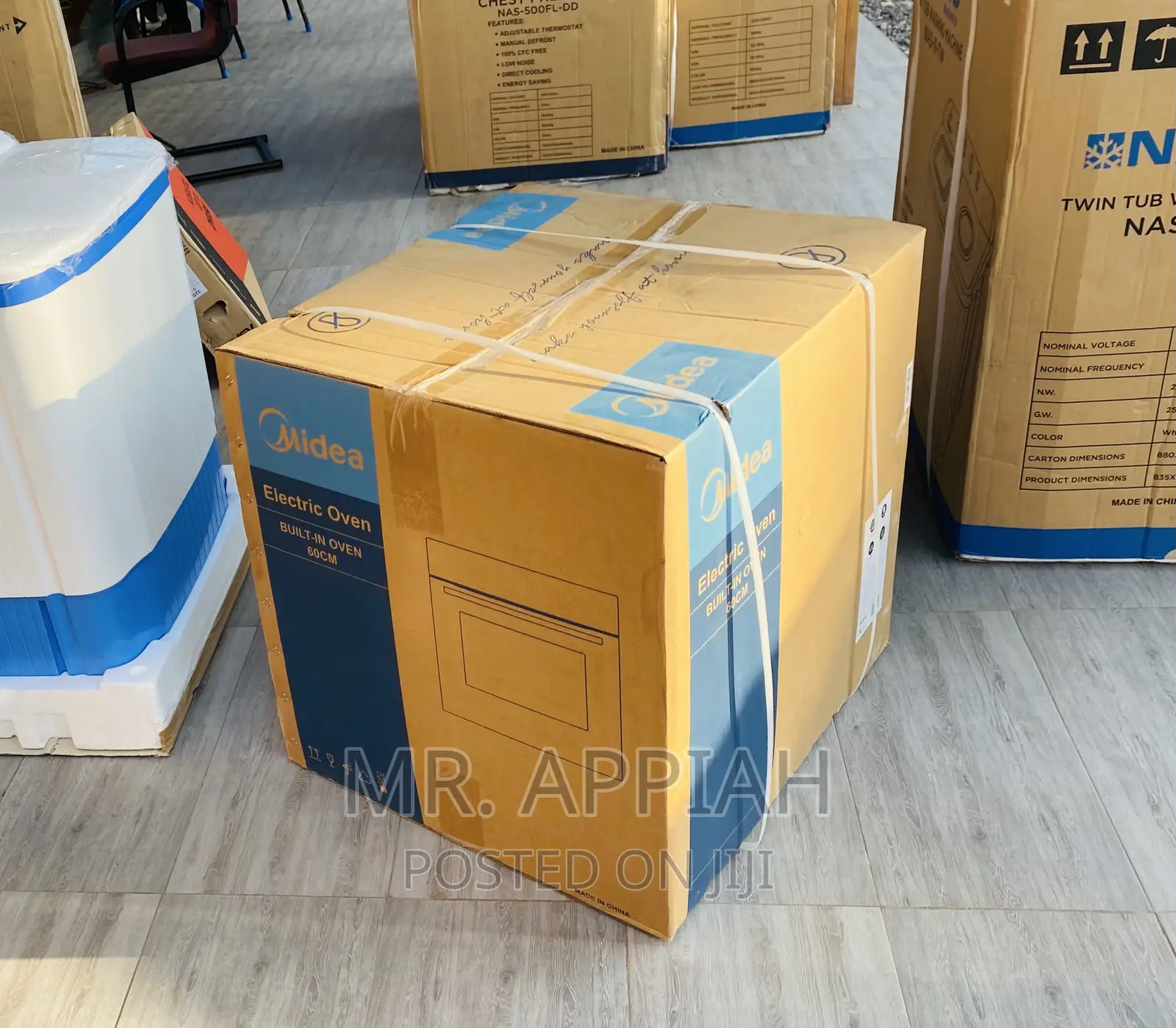 Well Designed Midea 65m80m1-012 Electric Microwave Gray