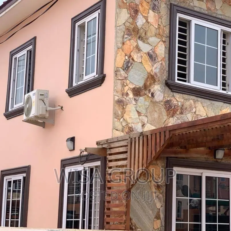 3bdrm Duplex in Wisa Groups, Accra Metropolitan for rent