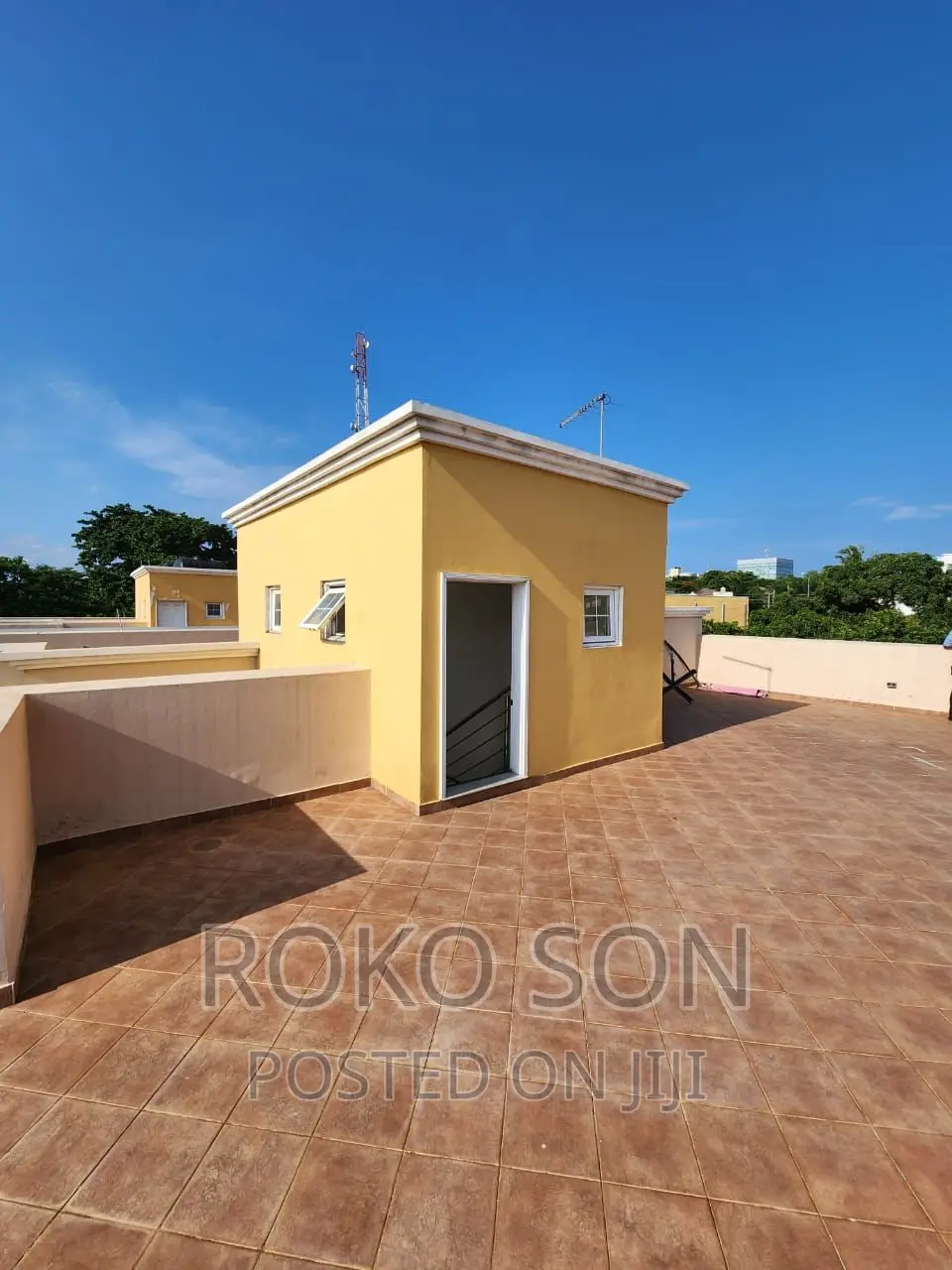 4bdrm Townhouse/Terrace in Dr Roko, North Ridge for sale