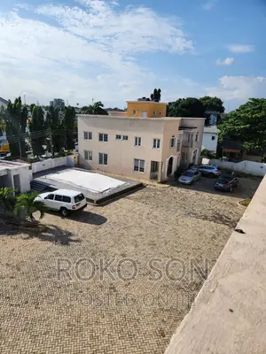4bdrm Townhouse/Terrace in Dr Roko, North Ridge for sale
